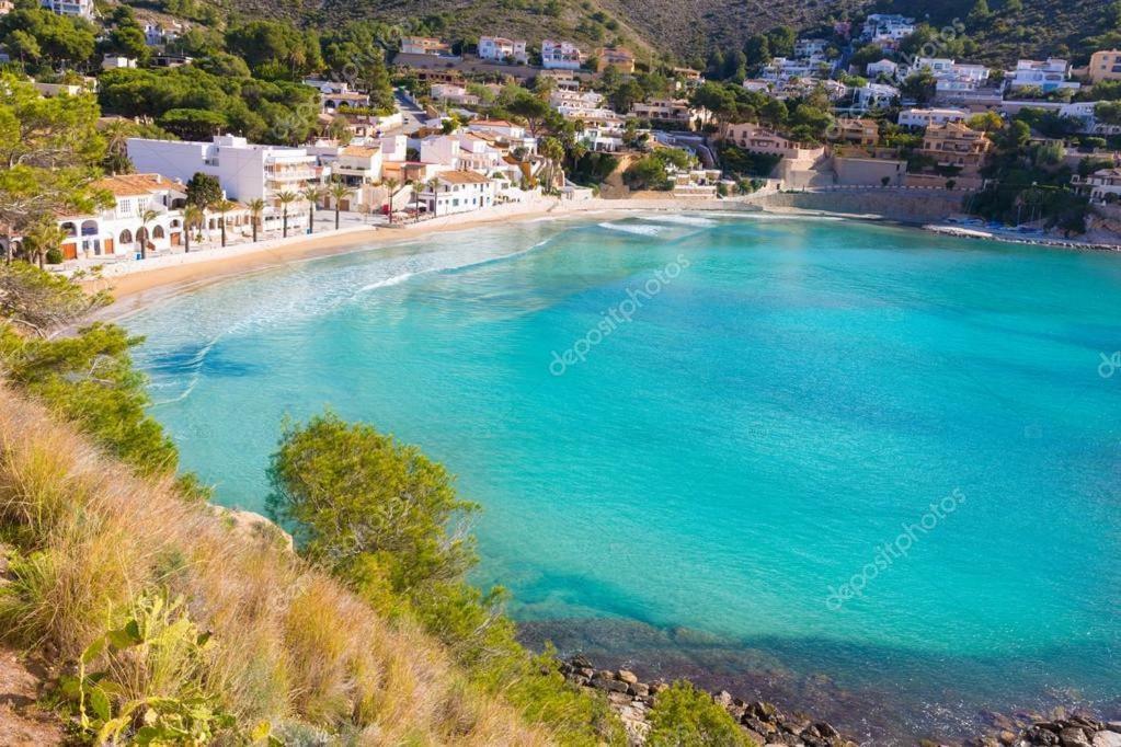 Apartamento Moderno En El Centro De Moraira Kültér fotó